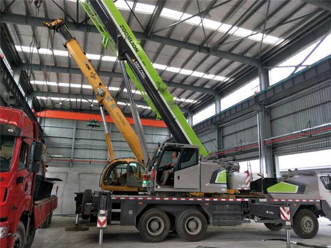 立山区高空车出租需要注意哪些安全事项？